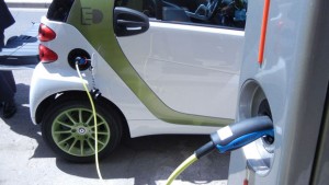 ​Auto elettriche: sarà possibile trasformare i motori tradizionali in elettrici